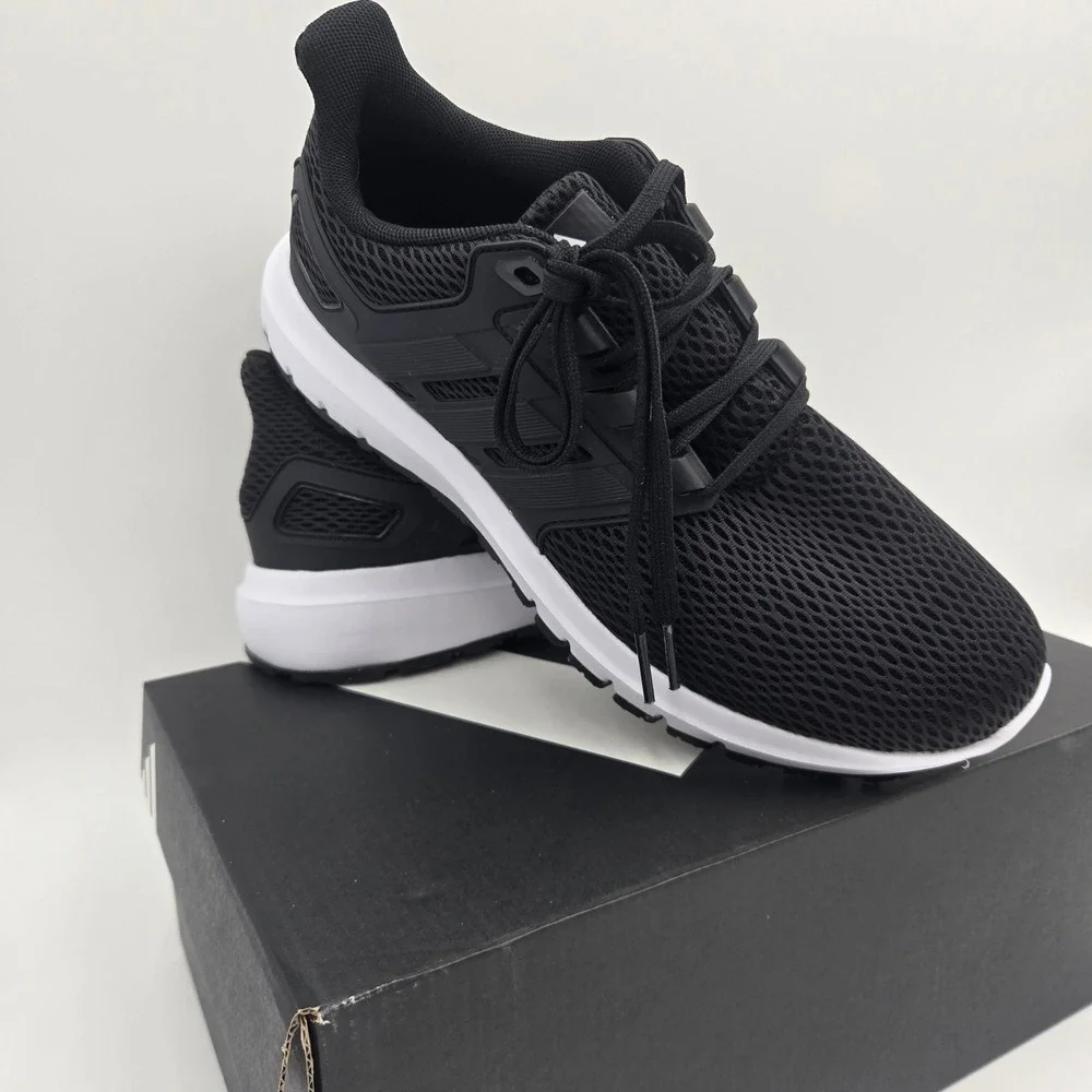 Adidas Ultimashow Womens Running Shoes Core Black White FX3636 Size 8.5 NEW